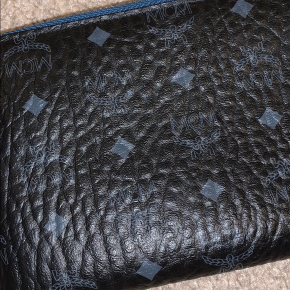 MCM wristlet - Picture 2 of 6